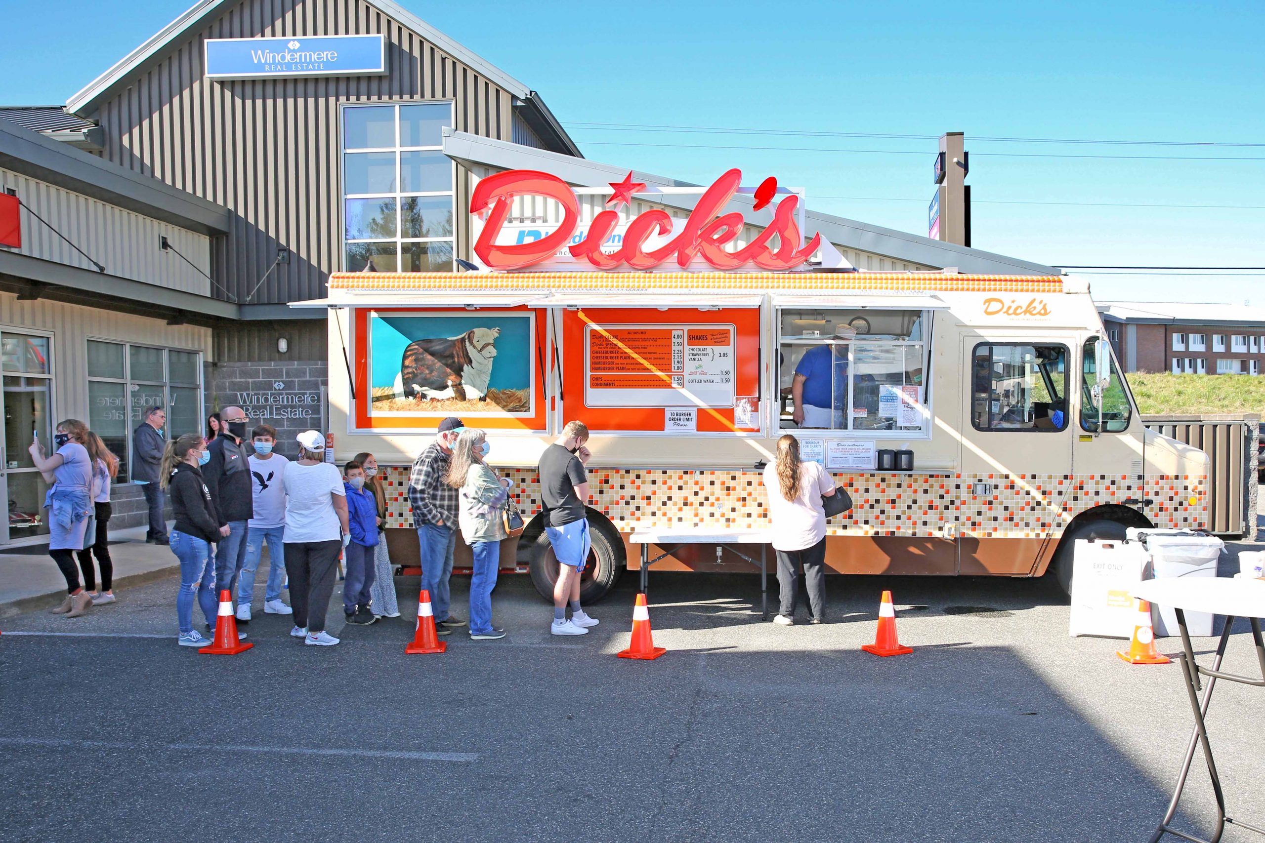 Dick's Food Truck