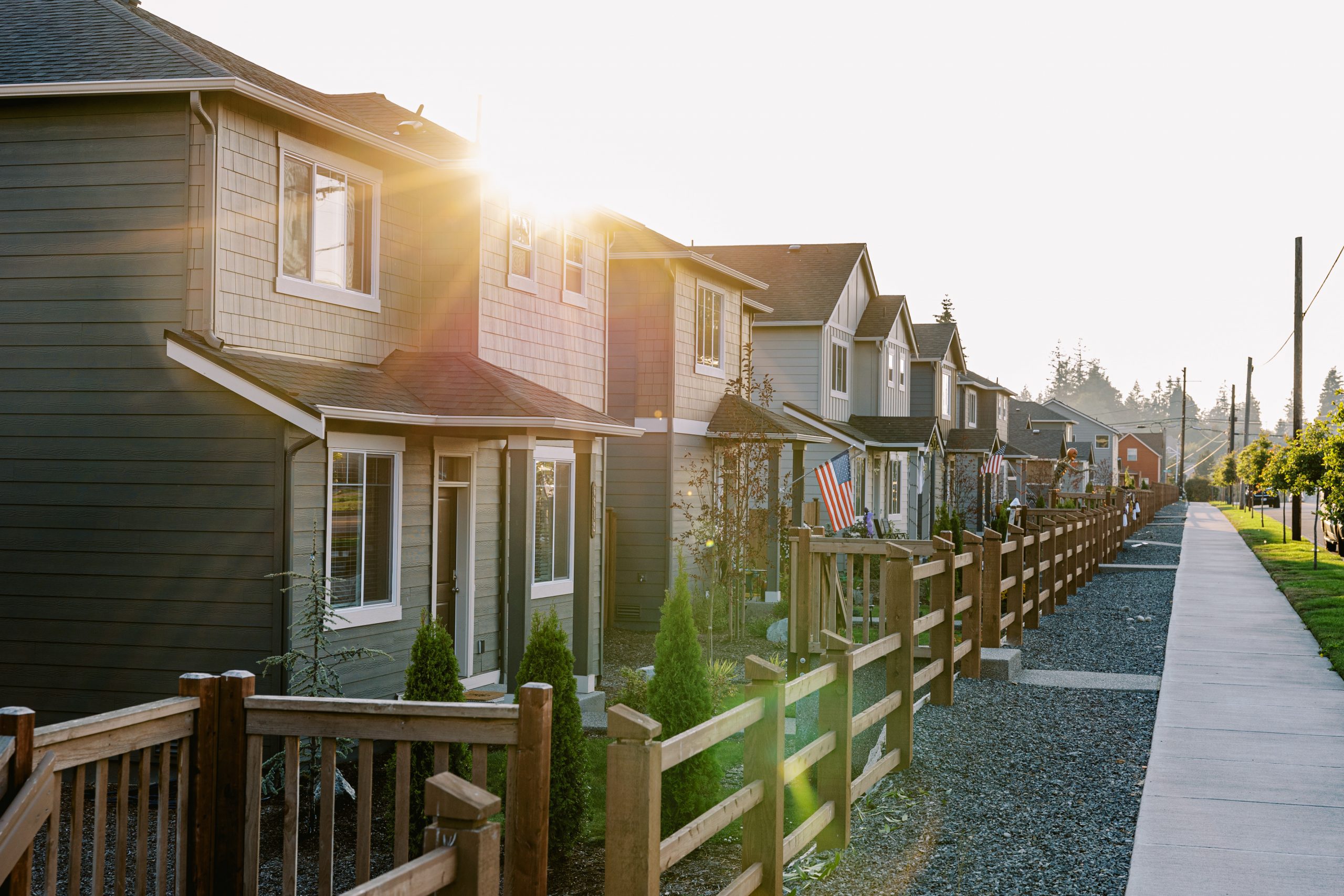 Welcome to Cedarhome, located in Stanwood! Our community, north of Stanwood High School and Church Creek, offers diverse home styles, from charming farmhouses to modern houses.